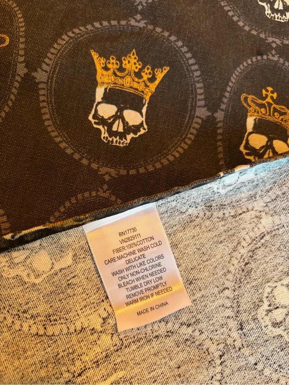Rare / Deadstock Cotton Gothic Crowned Skull Tablecloth 50 x 60 Target
